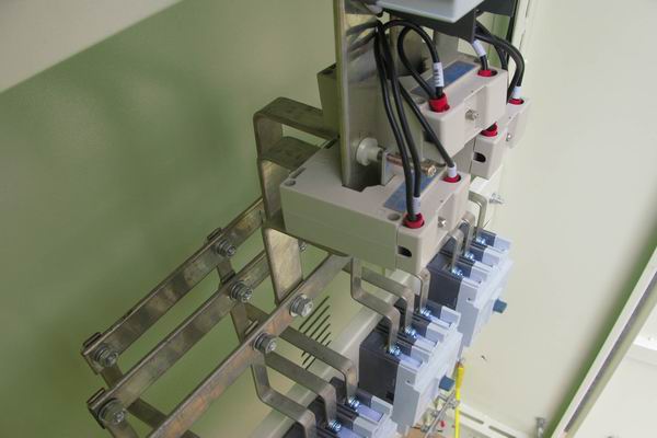 武汉配电柜-3683谈谈配电柜的尺寸有哪些